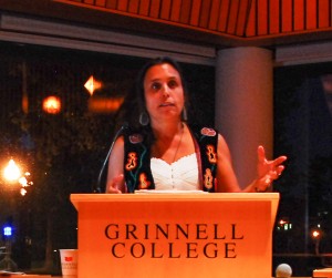 Winona LaDuke addresses her audience in JRC 101. Photo by Mary Zheng.