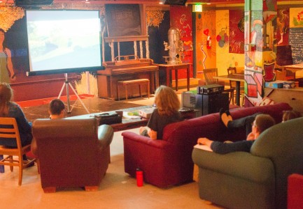 On Monday, April 21, The Local Foods Network hosted a movie screening of the documentary, “King Corn” at Bob’s.