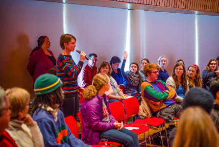 A student raises a  question during the noon session of the sustainability Town Hall on Thursday. Photo by Shadman Asif.