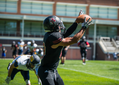 Emmi Sandoval ’16 completing a touchdown on Saturday.  John Brady 