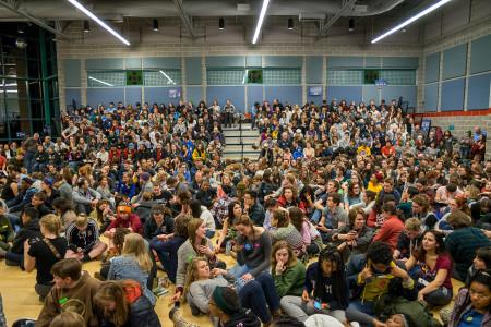 Residents of Grinnell’s First Ward pack the Harris Center Feb. 1 for the Democratic Caucuses. Photo by Jun Taek Lee.