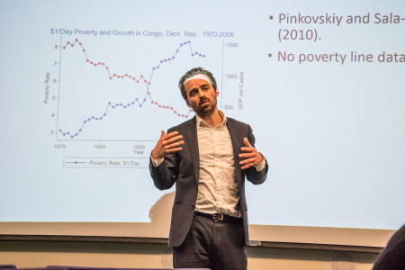 Morten Jerven discussed the African economy in ARH 305 on Wednesday. Photo by Sofi Mendez