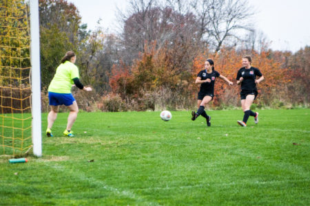 The women's soccer team practices before the Midwest conference tournament. Photo by Hung Vuong.
